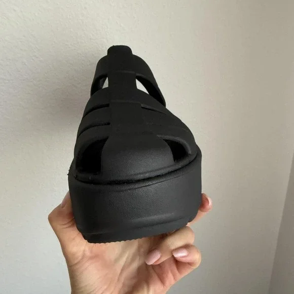 CROCS Dark Gray Platform Sandals - Picture 13 of 15